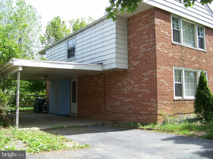 2310 Van Reed Road West Lawn, PA 19609 - Photo 5 of 25 Gallery Image 5