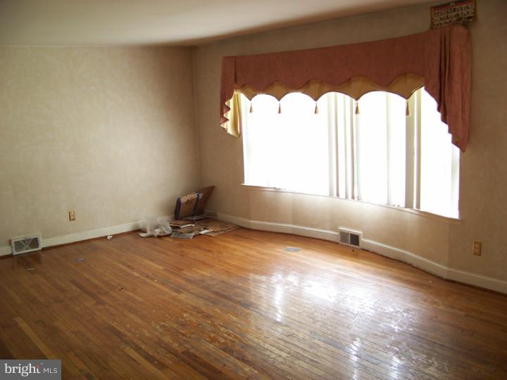 2310 Van Reed Road West Lawn, PA 19609 - Photo 9 of 25 Gallery Image 9