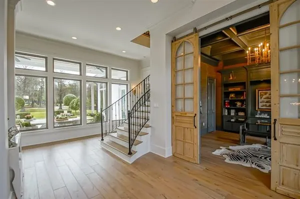 $1,095,000 | 208 Forest Oaks Drive, New Orleans, LA 70131
