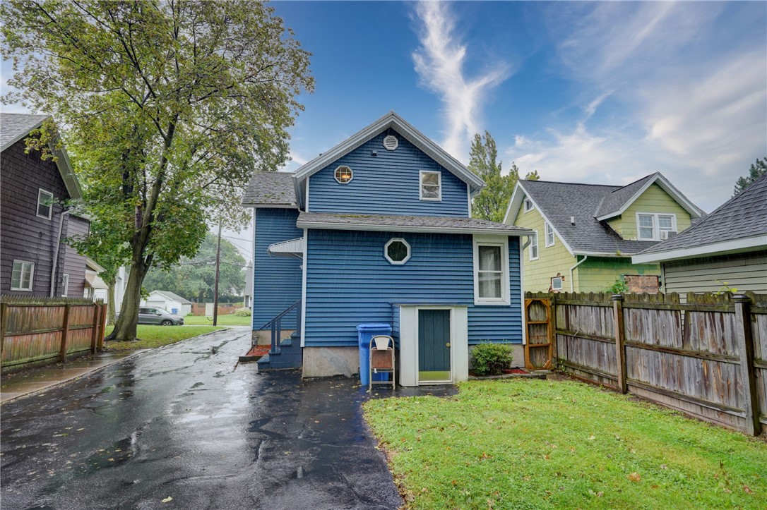 226 Stutson Street Rochester, NY 14612 - Photo 4 of 45 Gallery Image 4