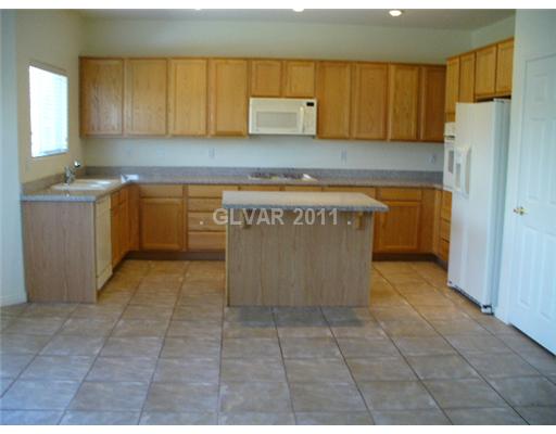 11113 Prado Del Rey Lane Las Vegas, NV 89141 - Photo 2 of 7 Kitchen.