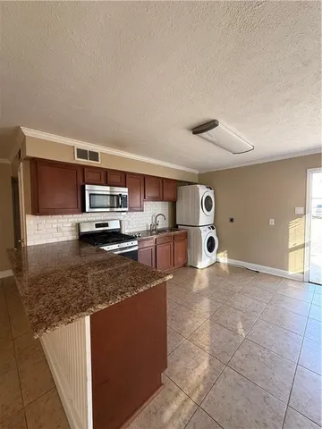 $1,200 | 4520 Herrmann Street, Metairie, LA 70006