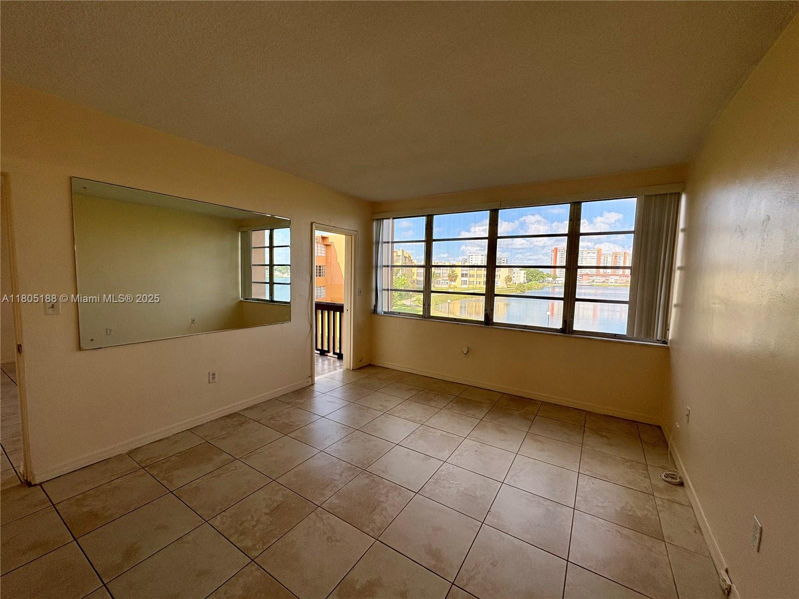 Fifth Moorings Condominium Miami, FL 33179 - Photo 21 of 29 a view of an empty room and window