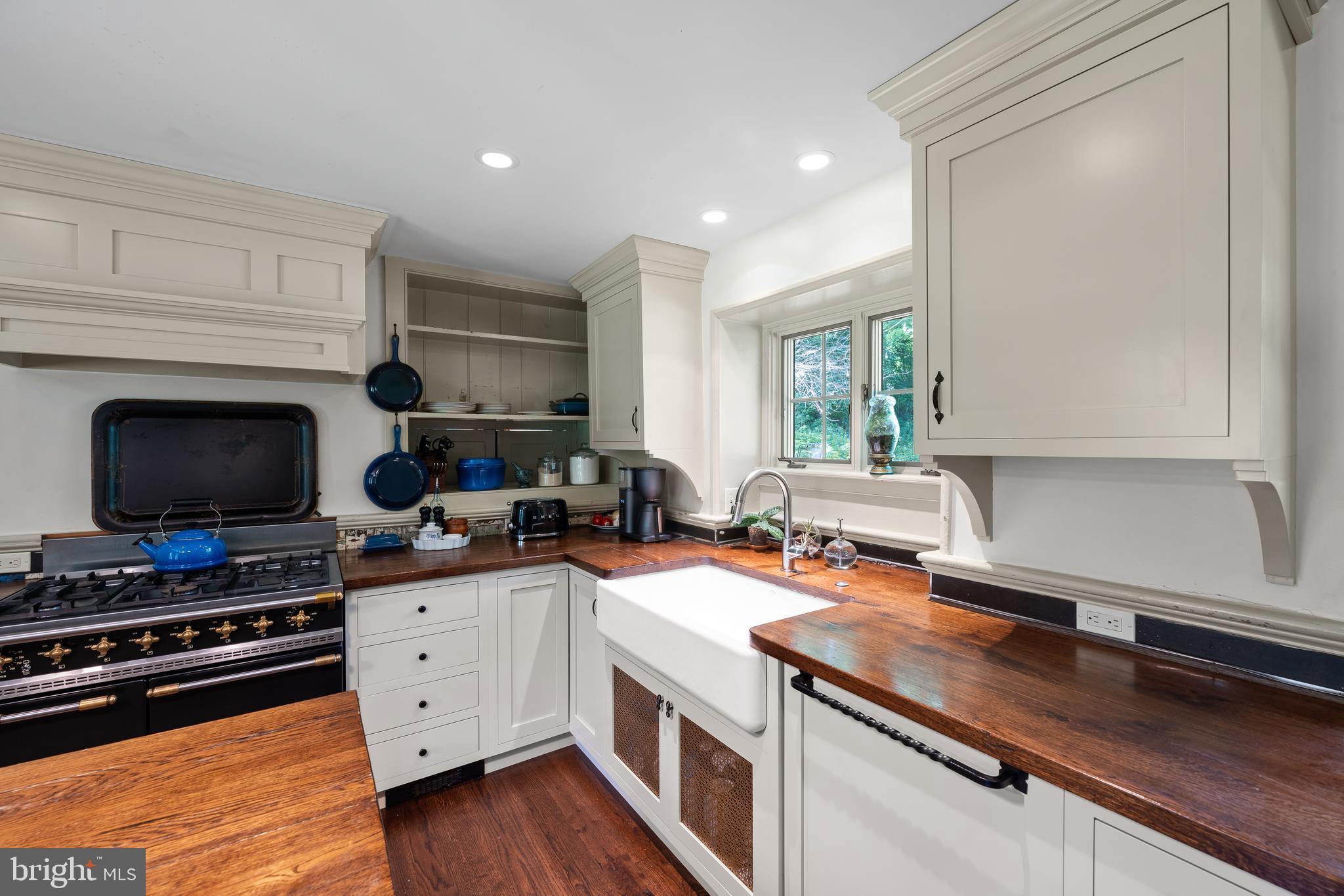295 Marshall Bridge Road Kennett Square, PA 19348 - Photo 13 of 45 Plenty of Counter Space.