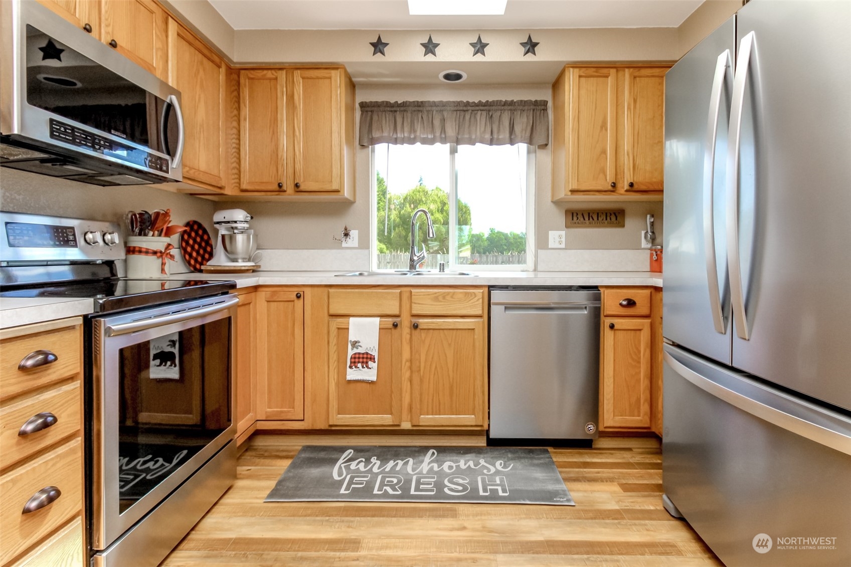 17924 Camus Drive Southwest Rochester, WA 98579 - Photo 14 of 40