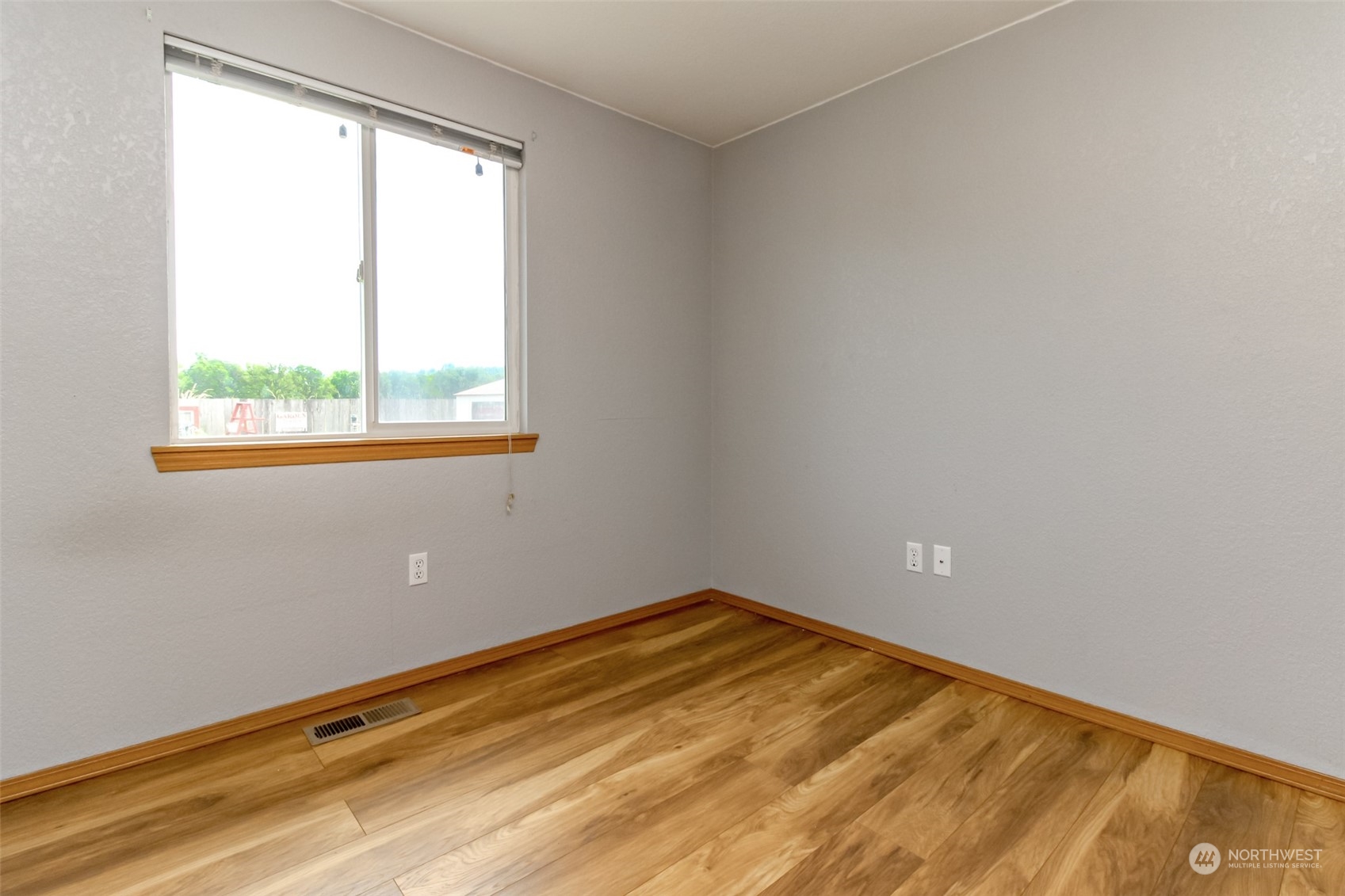 17924 Camus Drive Southwest Rochester, WA 98579 - Photo 25 of 40