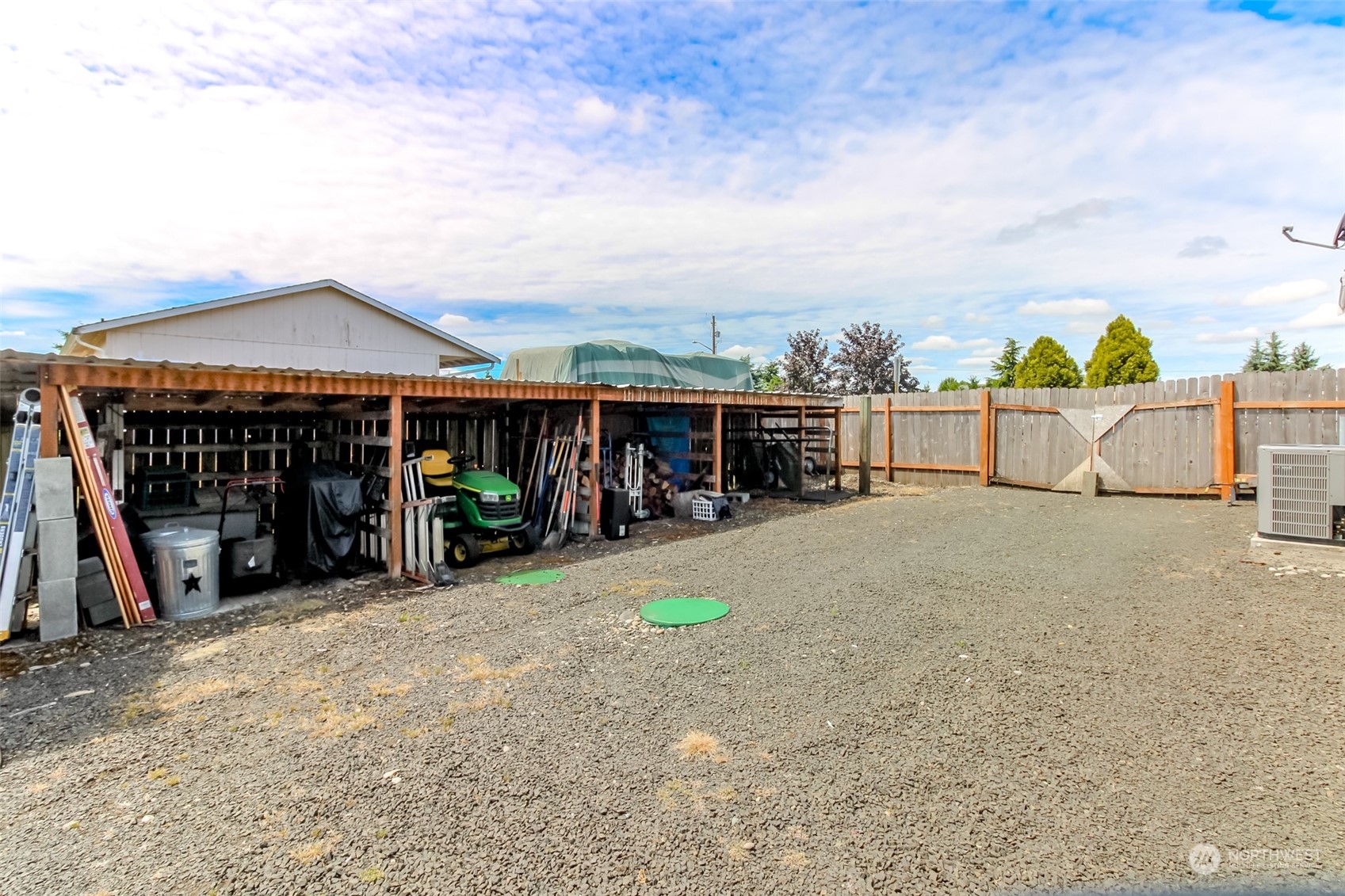 17924 Camus Drive Southwest Rochester, WA 98579 - Photo 37 of 40