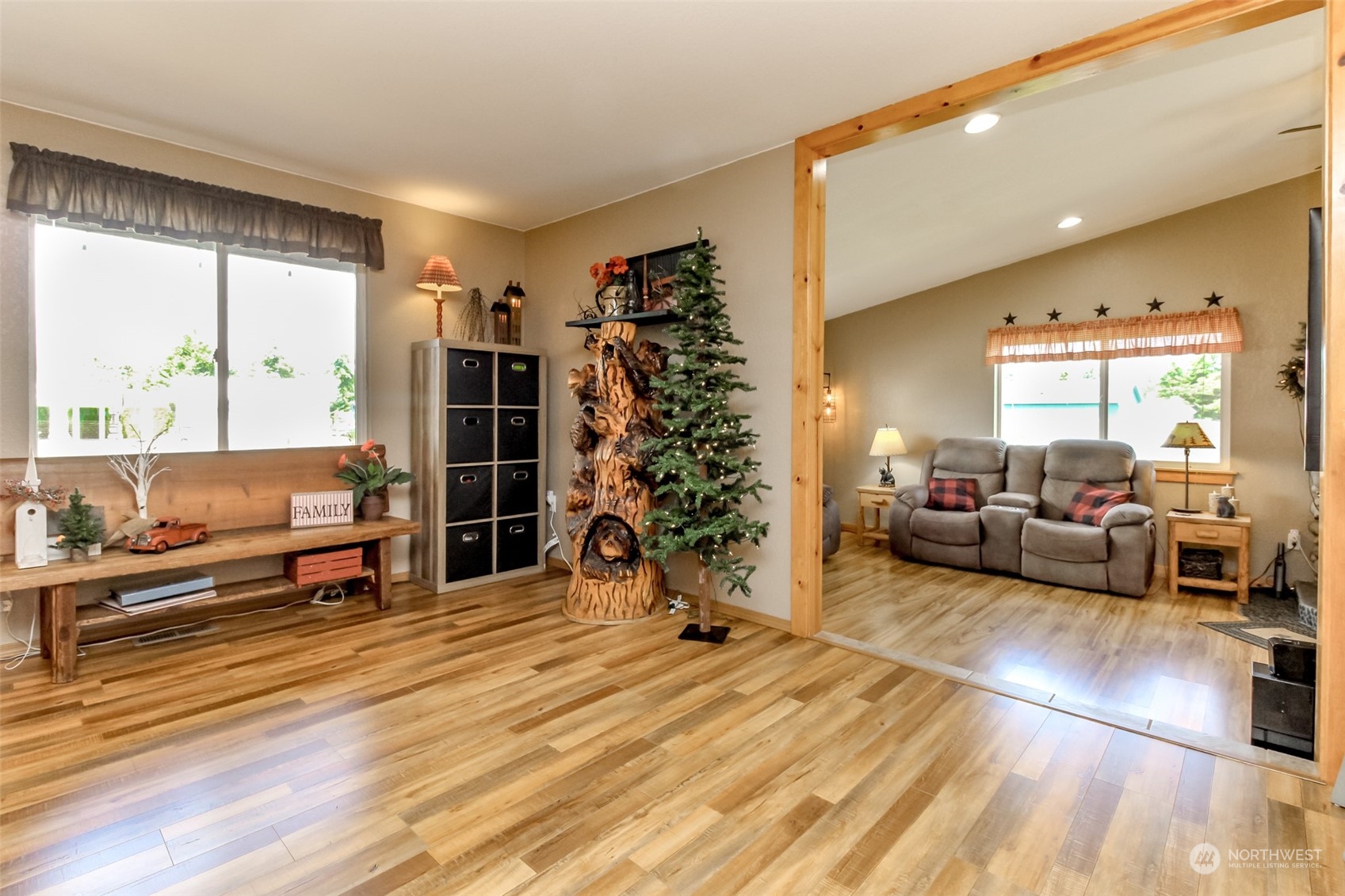 17924 Camus Drive Southwest Rochester, WA 98579 - Photo 7 of 40