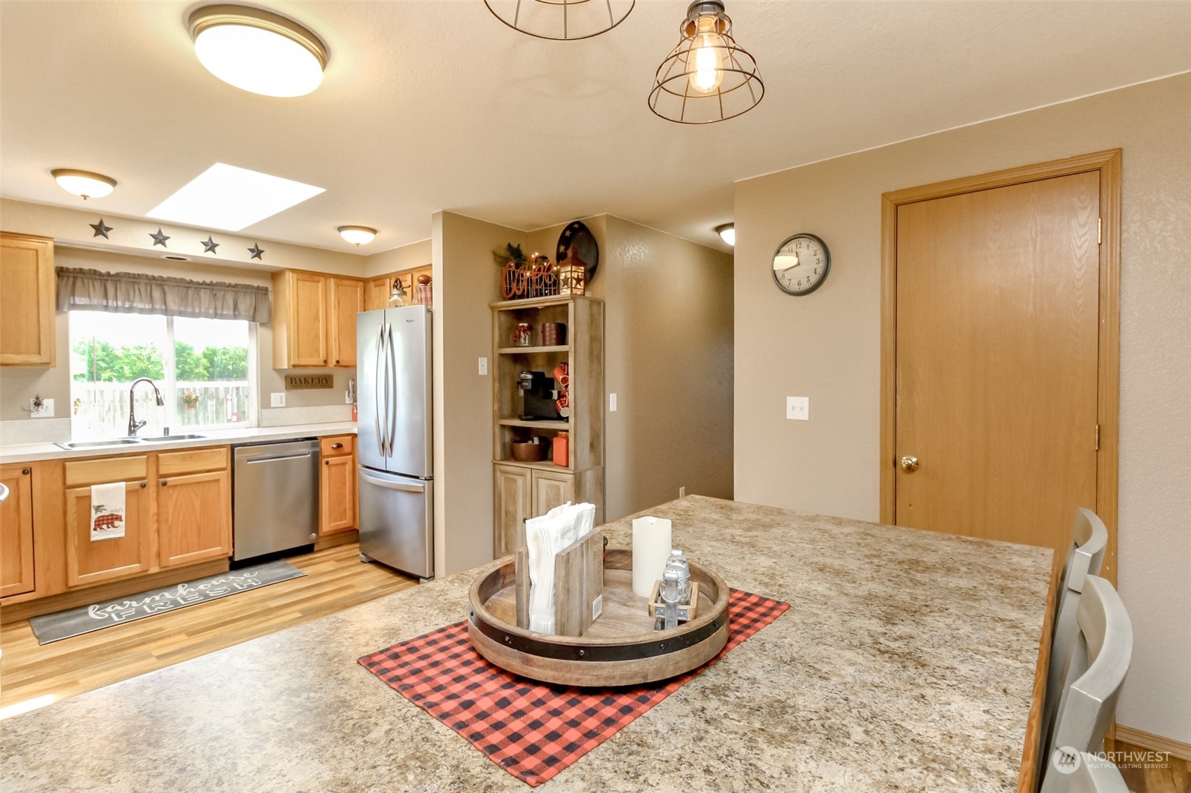 17924 Camus Drive Southwest Rochester, WA 98579 - Photo 10 of 40