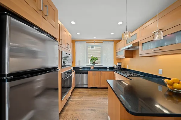 $949,900 | 24 Moseley Street, Boston, MA 02125
