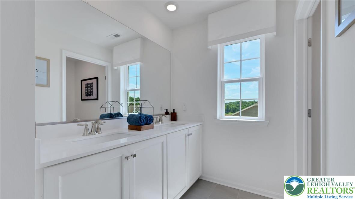 2153 Isabel Lane Allentown, PA 18103 - Photo 24 of 30