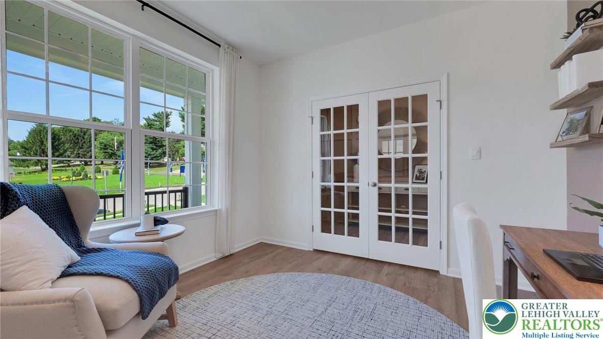 2153 Isabel Lane Allentown, PA 18103 - Photo 4 of 30