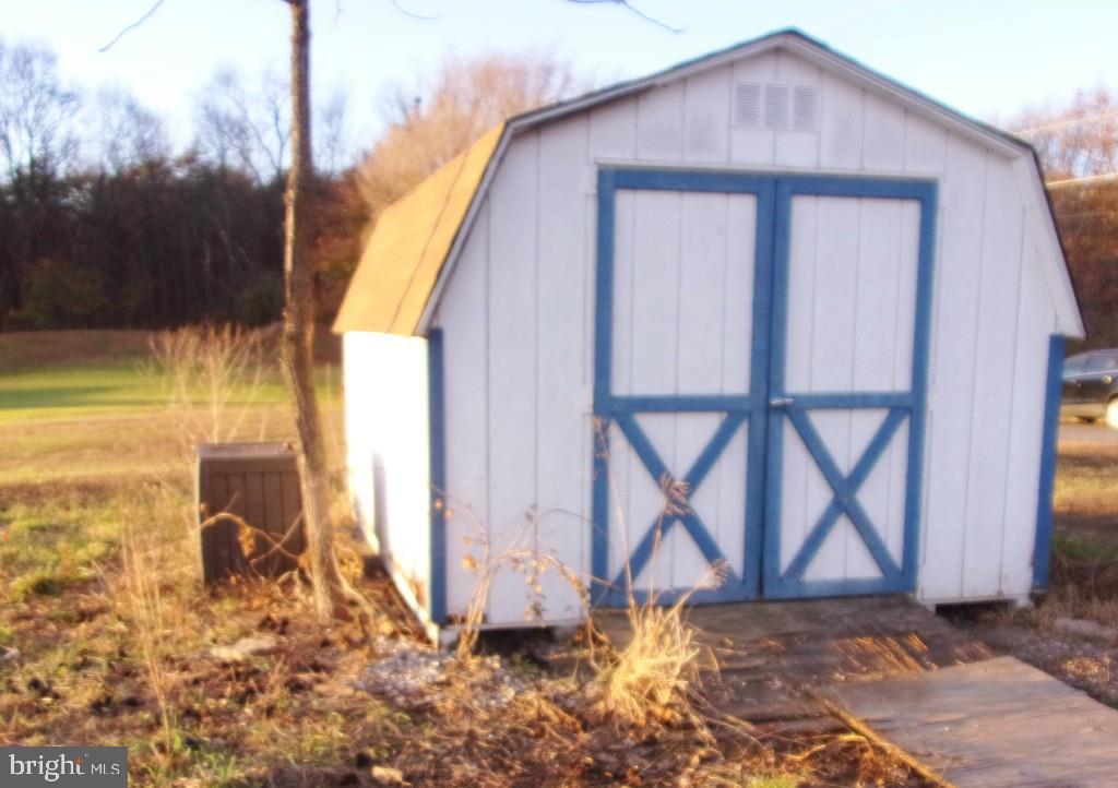 450 Evergreen Road New Bloomfield, PA 17068 - Photo 22 of 28 8 X 10 STORAGE SHED