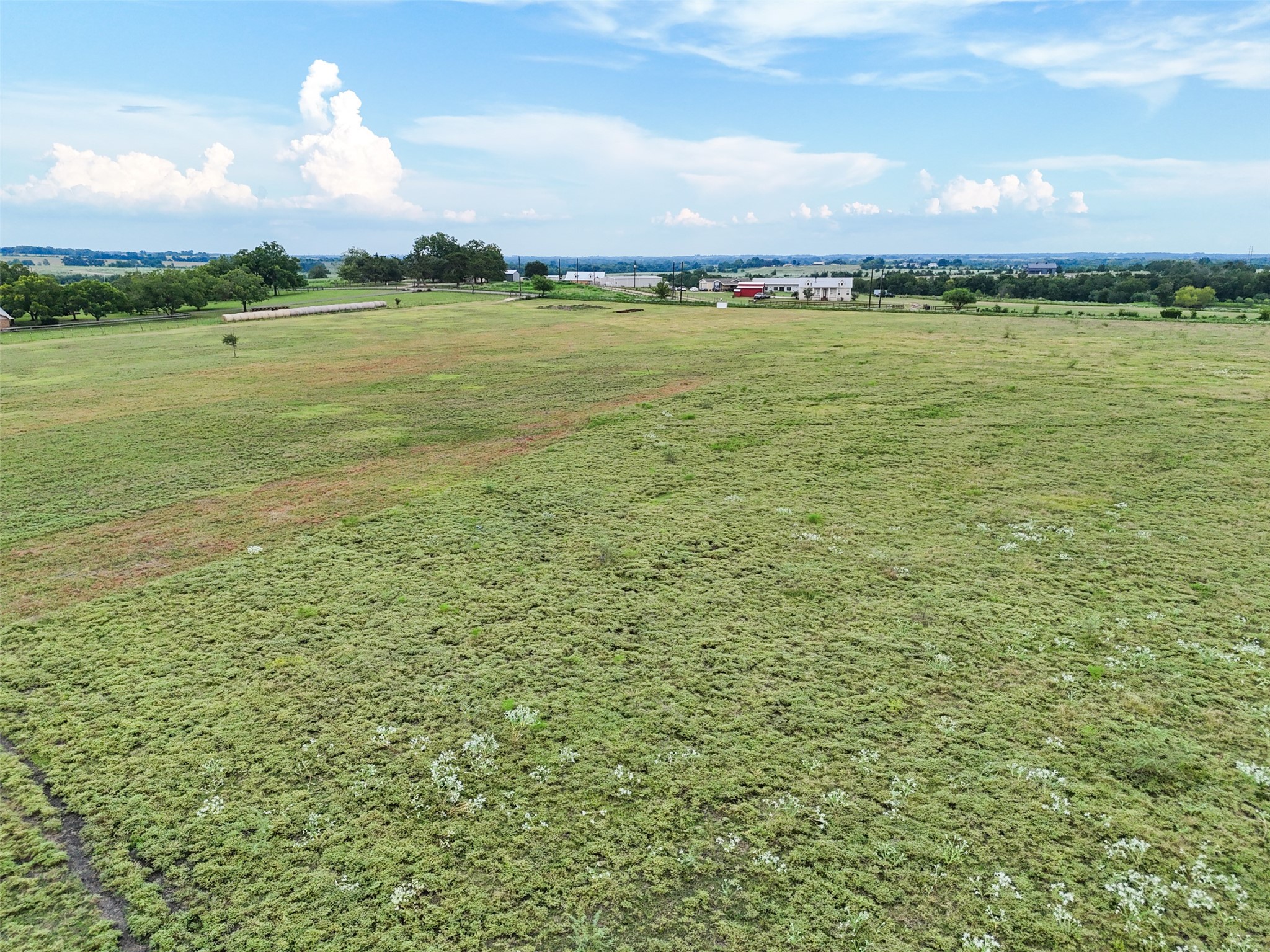 5211 Chadwick-Hogan Road Chappell Hill, TX 77426 - Photo 17 of 20 a view of an ocean and beach