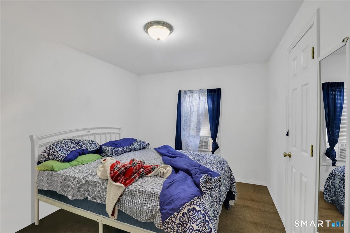 18 North 3rd Street Meriden, CT 06451 - Photo 4 of 32