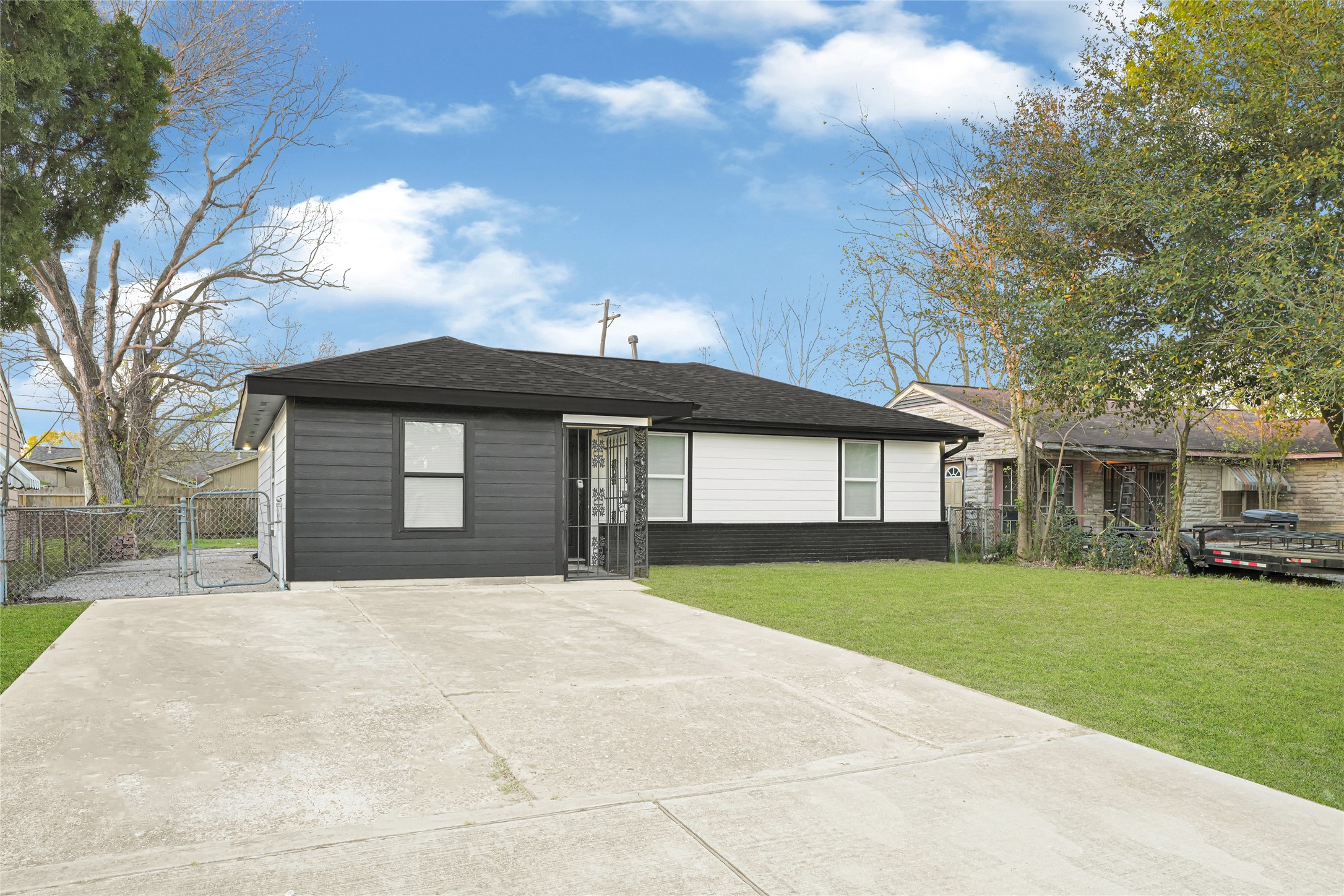 Welcome to 3013 Bloomfield St!