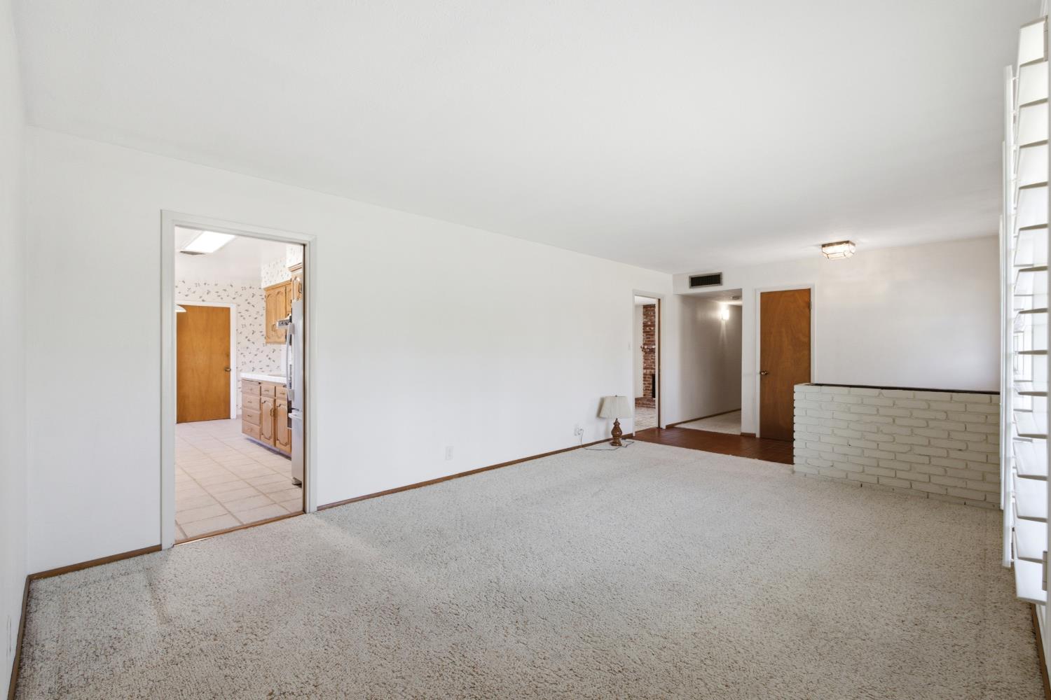 4328 East Rialto Avenue Fresno, CA 93726 - Photo 8 of 43