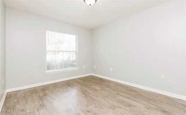 $1,800 | 3919 Southeast 2nd Place, Cape Coral, FL 33904