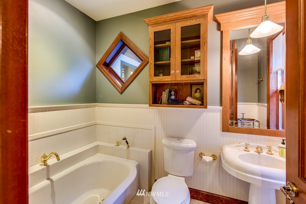 9916 Bayview Road Northwest Vaughn, WA 98394 - Photo 19 of 25 Gallery Image 19