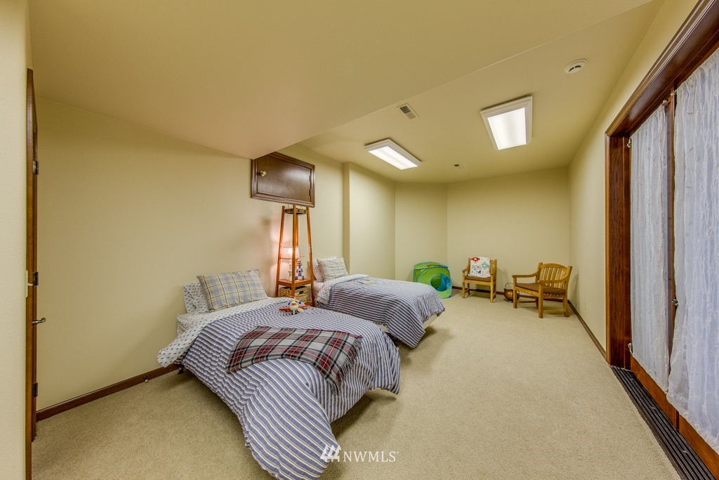 9916 Bayview Road Northwest Vaughn, WA 98394 - Photo 21 of 25 Gallery Image 21