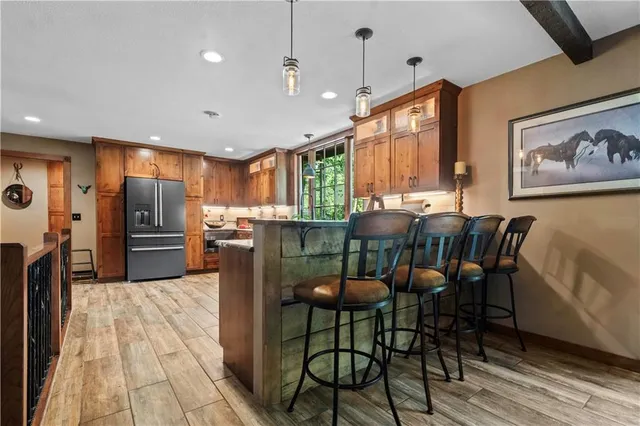 $950,000 | 39410 West 151st Street, Eudora, KS 66025