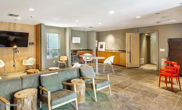 $235,000 | 1185 West University Avenue, Unit 134, Flagstaff, AZ 86001