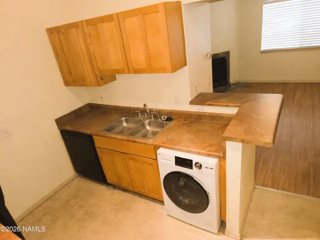 $235,000 | 1185 West University Avenue, Unit 134, Flagstaff, AZ 86001