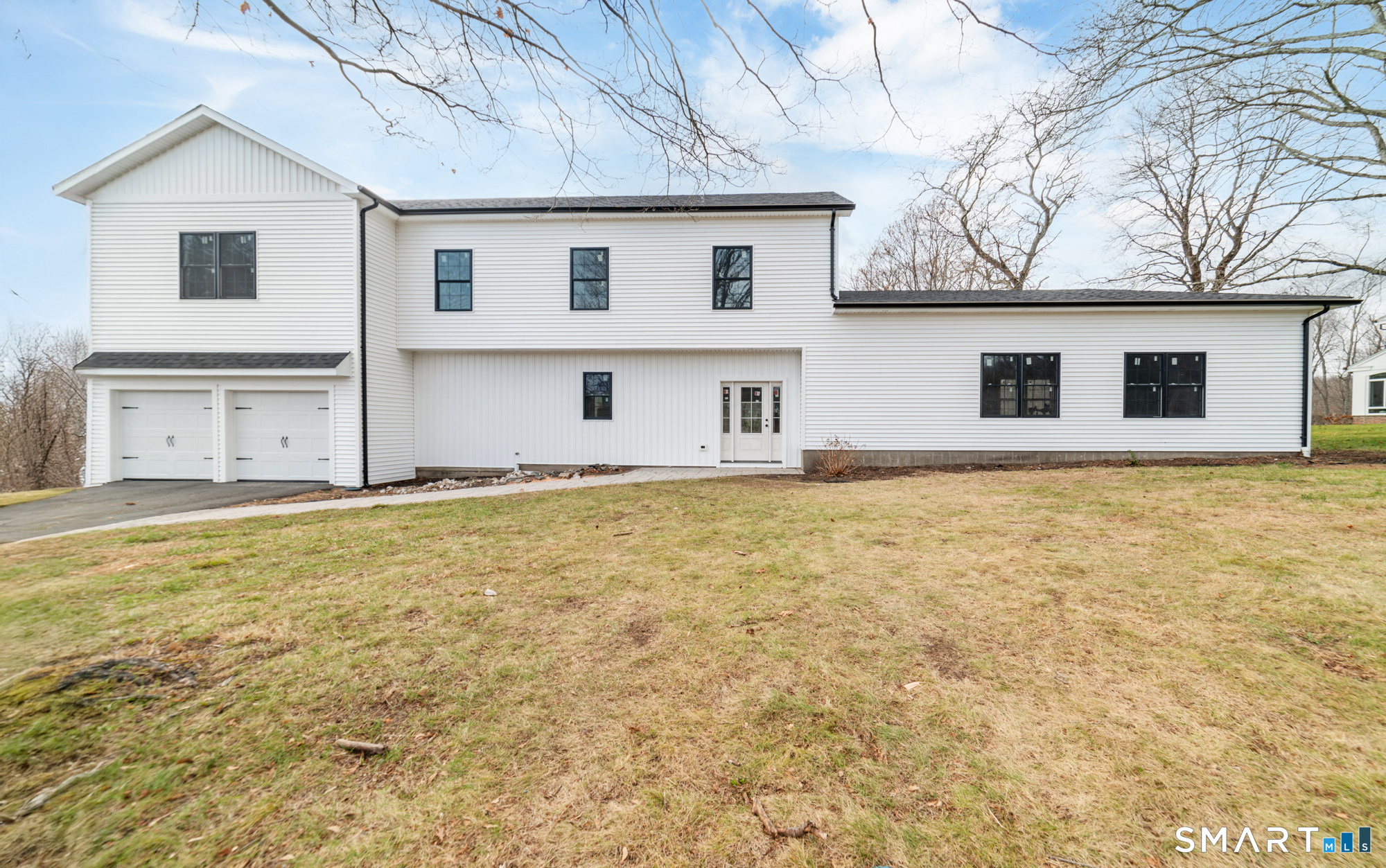 104 Eastfield Road Waterbury, CT 06708 - Photo 2 of 39