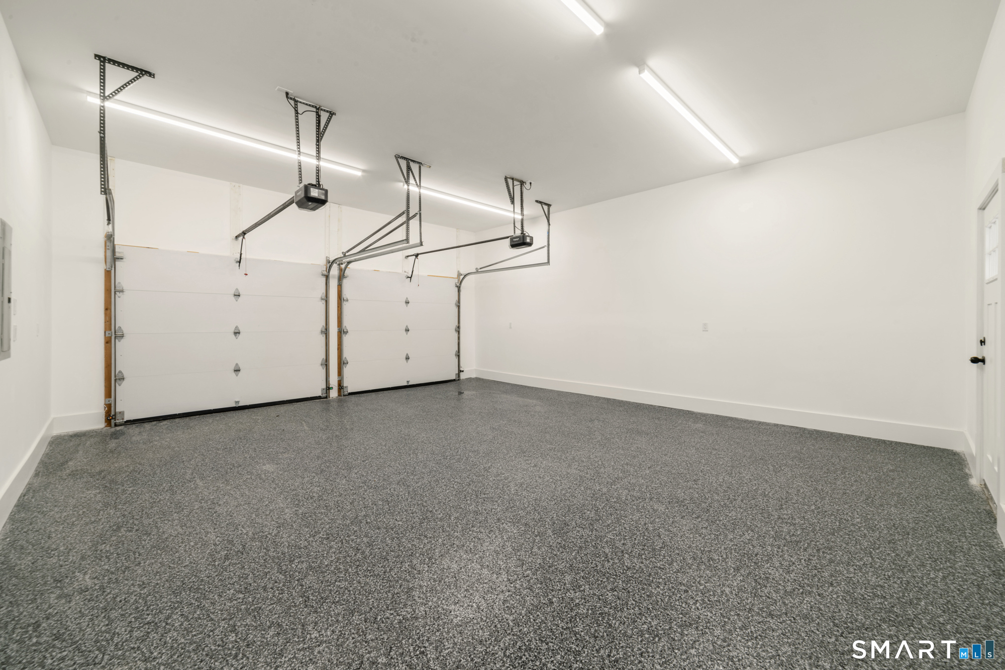 104 Eastfield Road Waterbury, CT 06708 - Photo 33 of 39