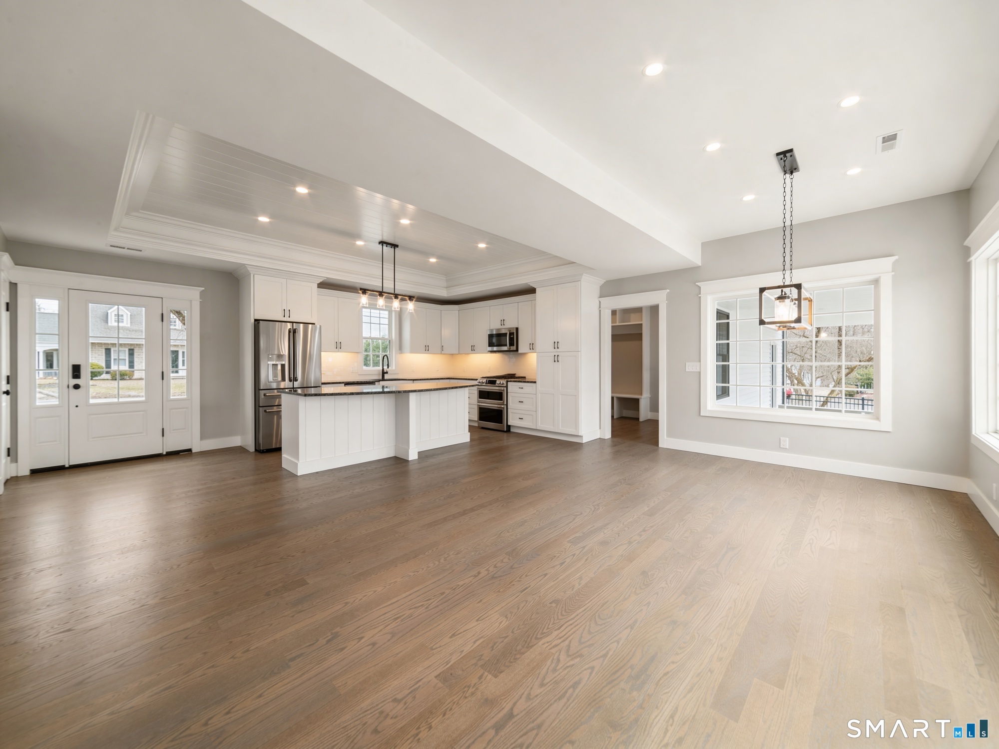 104 Eastfield Road Waterbury, CT 06708 - Photo 8 of 39