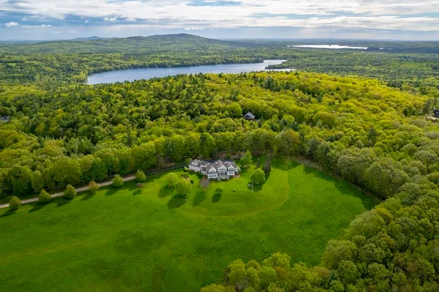 $2,295,000 | 955 Catamount Road, Pittsfield, NH 03263