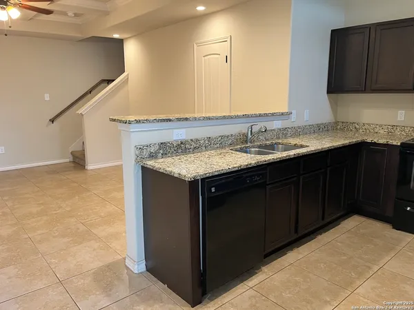 $1,295 | 6012 Jax Way, Unit 103, San Antonio, TX 78244