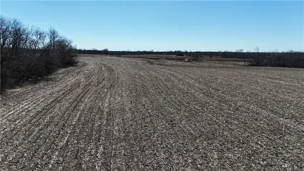 $440,000 | Southeast Frank Ross Road, Maysville, MO 64469