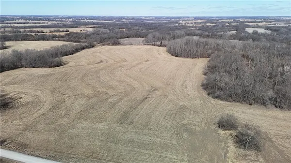 $440,000 | Southeast Frank Ross Road, Maysville, MO 64469