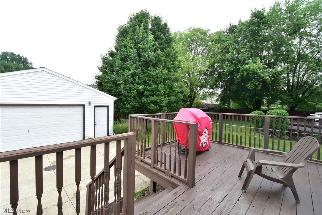 1240 Spring Road Cleveland, OH 44109 - Photo 27 of 30