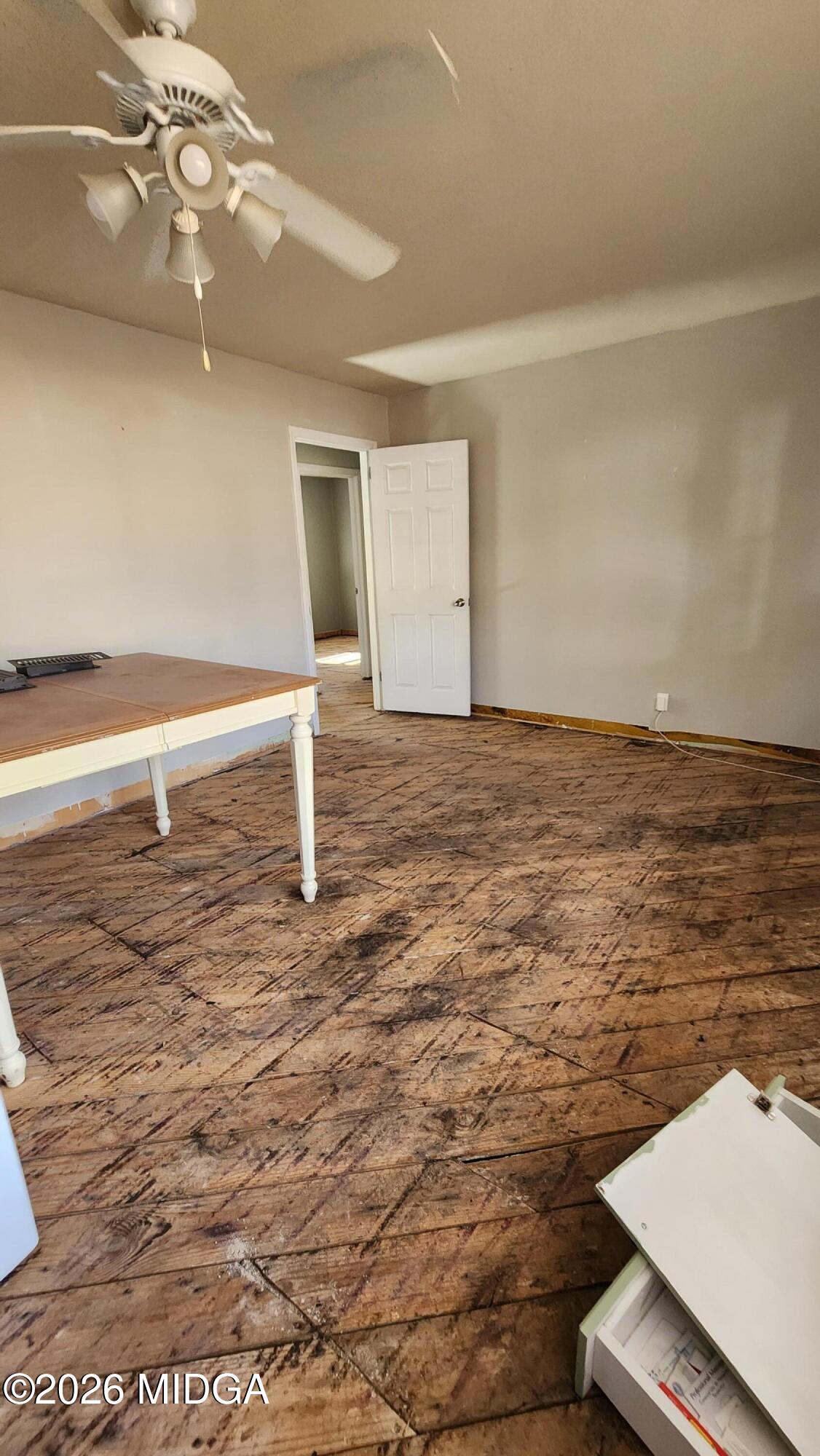 807 Wera Place Macon, GA 31210 - Photo 35 of 42 a view of a room with an empty space