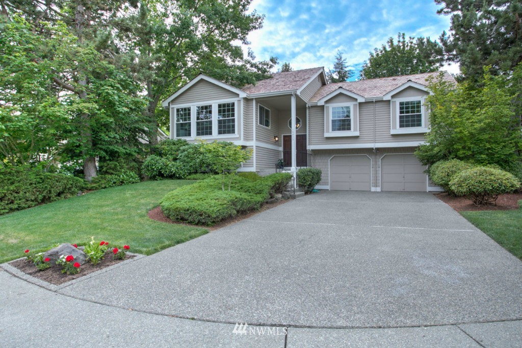 18433 135th Place Southeast Renton, WA 98058 - Photo 1 of 24 Gallery Image 1
