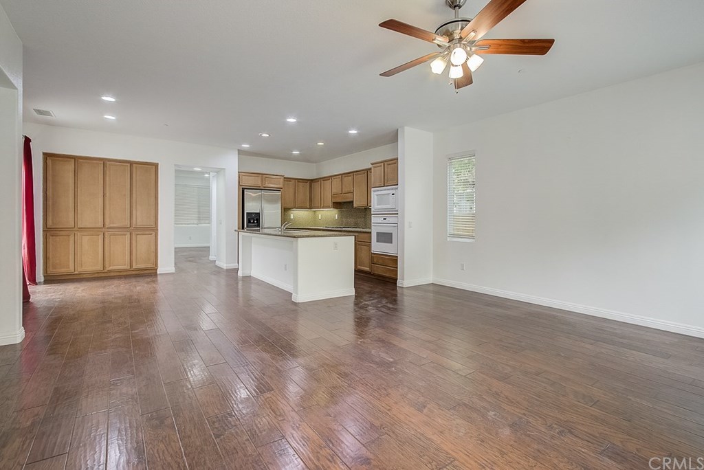 26 Sandstone Way Azusa, CA 91702 - Photo 11 of 49