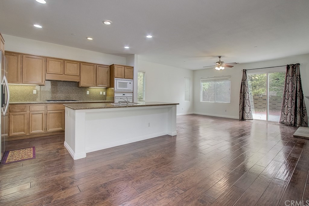 26 Sandstone Way Azusa, CA 91702 - Photo 12 of 49