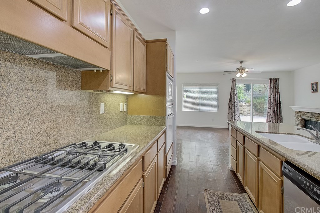 26 Sandstone Way Azusa, CA 91702 - Photo 14 of 49
