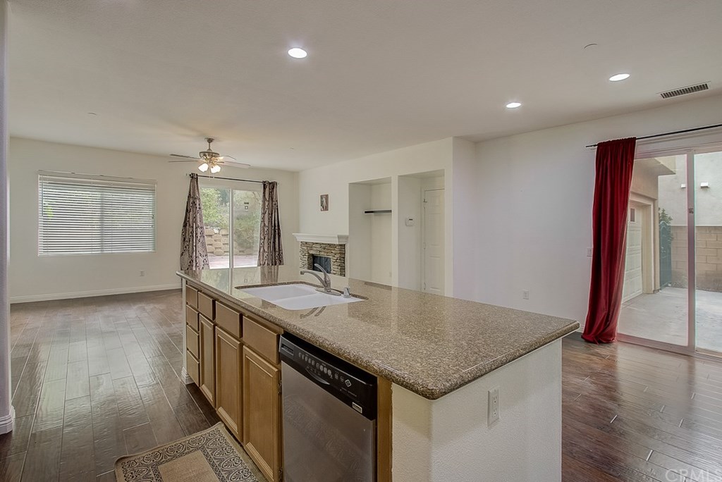 26 Sandstone Way Azusa, CA 91702 - Photo 15 of 49