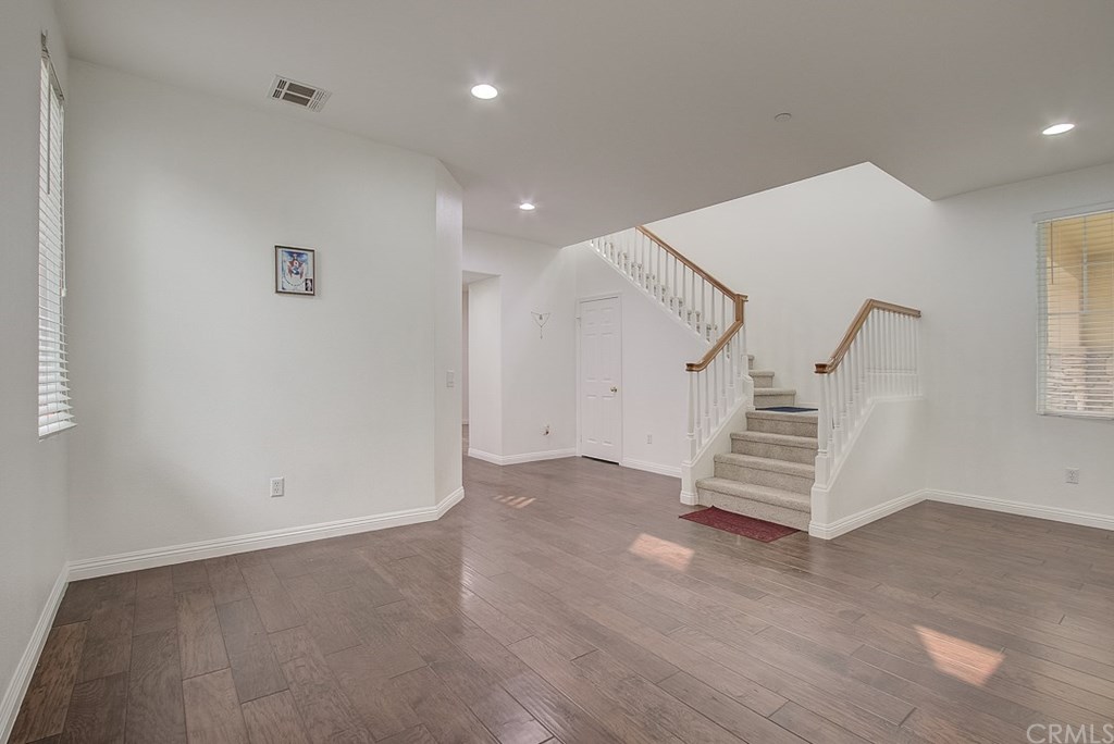 26 Sandstone Way Azusa, CA 91702 - Photo 7 of 49
