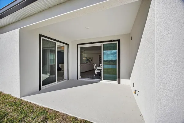 a view of a living room