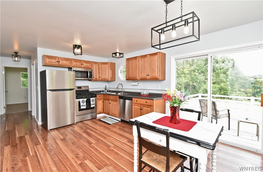 10843 Erie Road Brant, NY 14081 - Photo 13 of 39