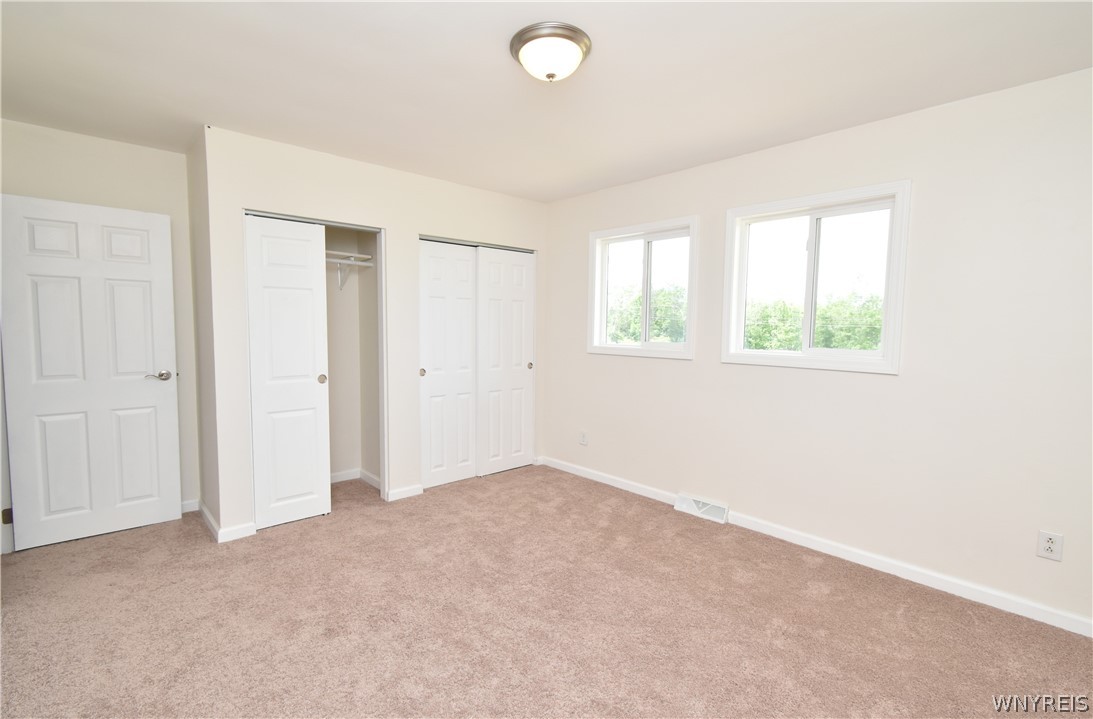 10843 Erie Road Brant, NY 14081 - Photo 17 of 39