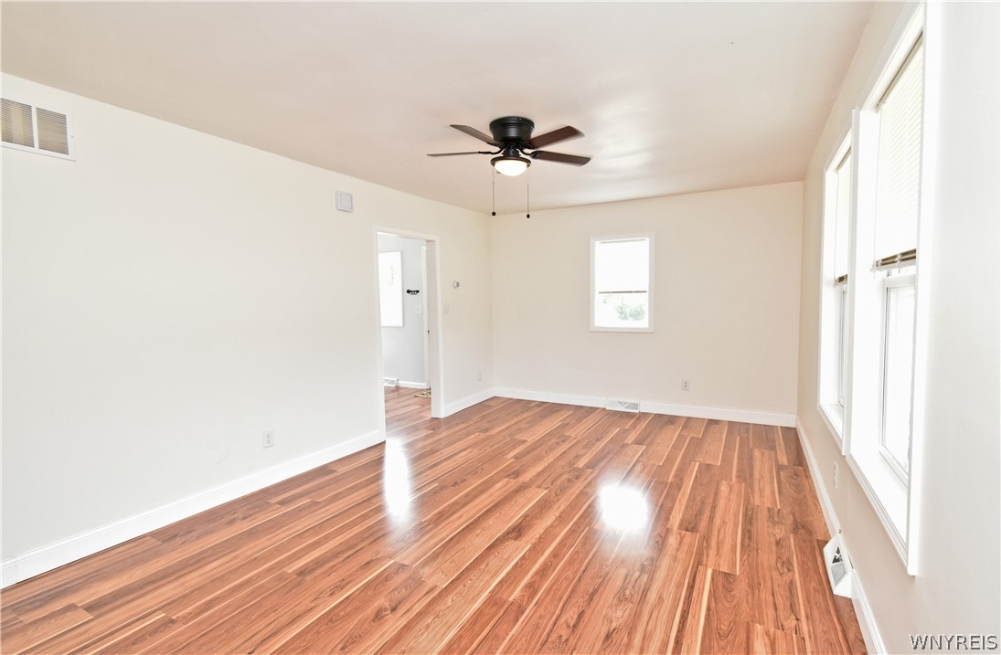 10843 Erie Road Brant, NY 14081 - Photo 3 of 39