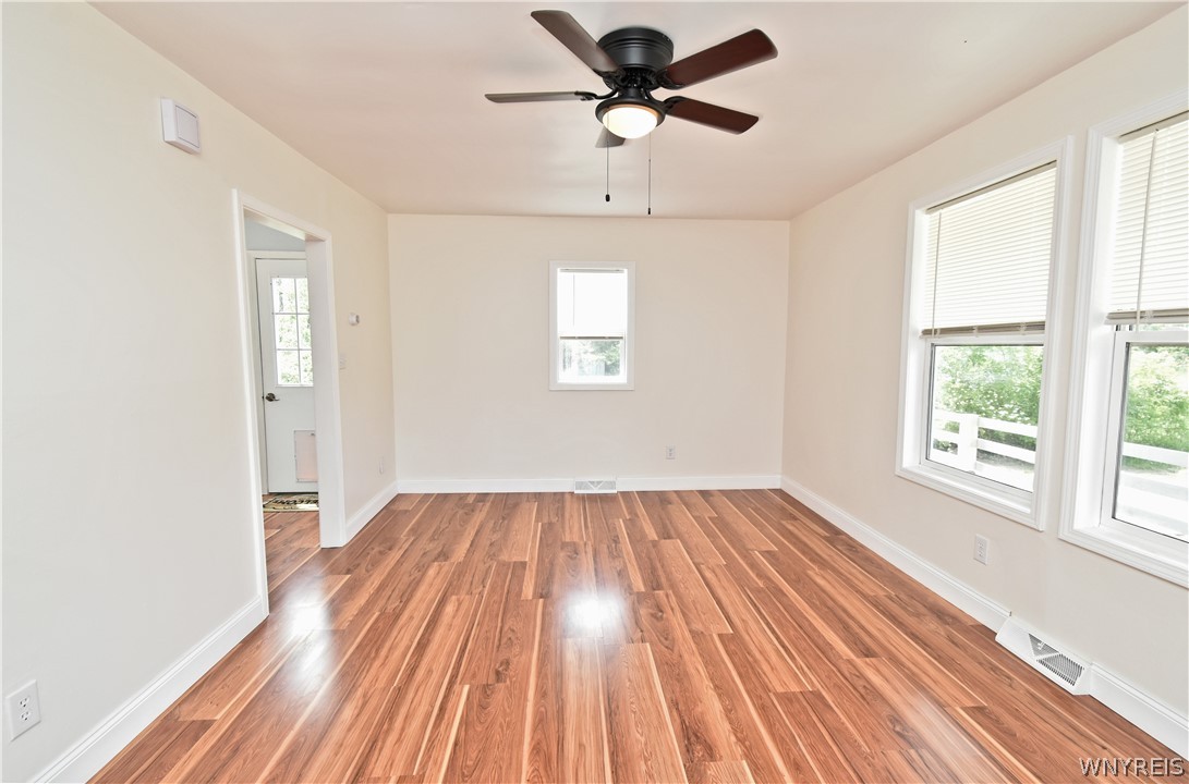 10843 Erie Road Brant, NY 14081 - Photo 5 of 39