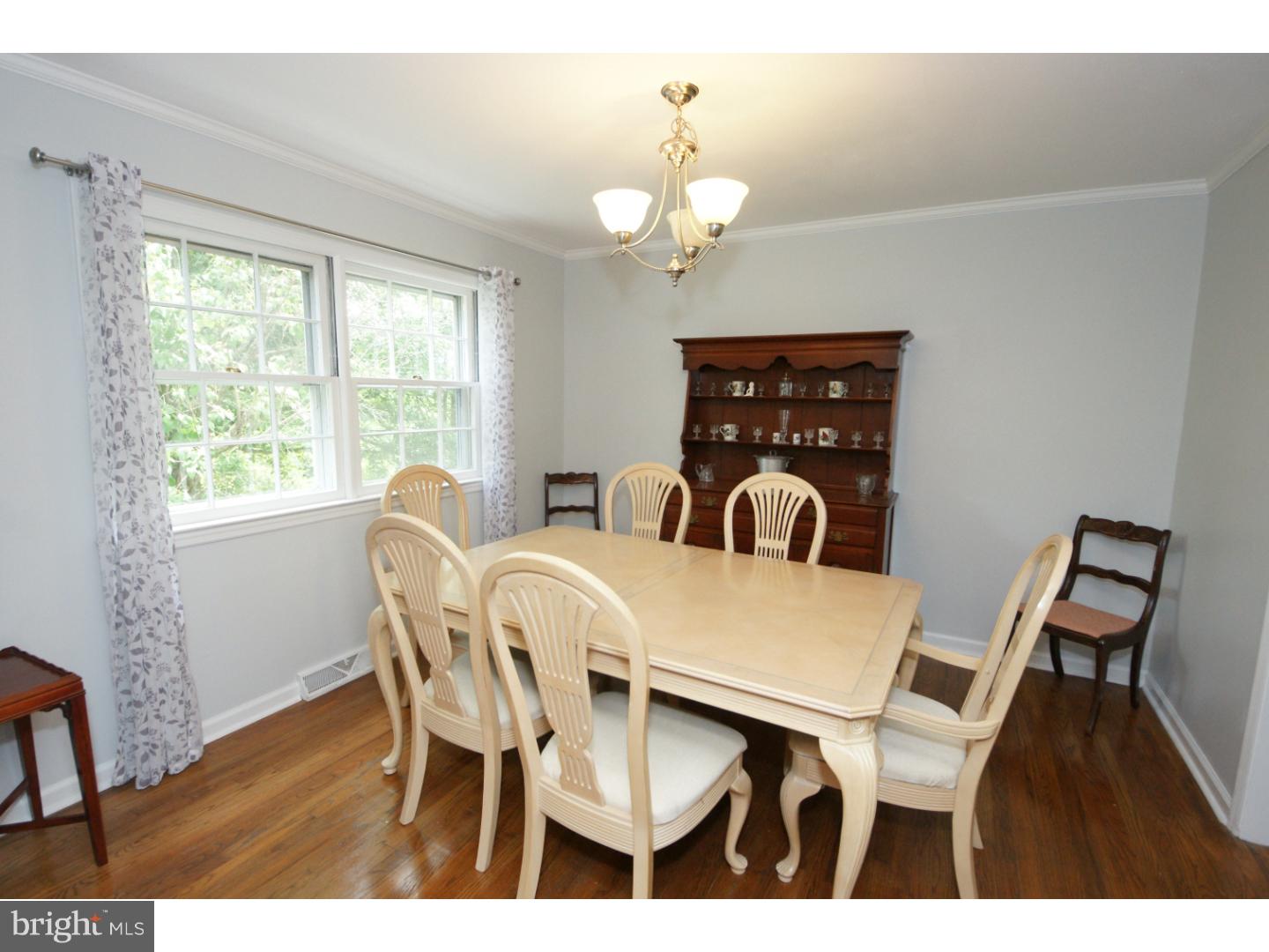 198 Cold Soil Road Princeton, NJ 08540 - Photo 5 of 25