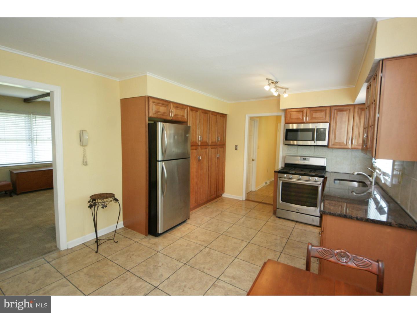 198 Cold Soil Road Princeton, NJ 08540 - Photo 8 of 25
