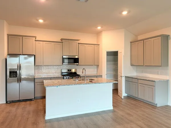 $2,390 | 2105 Eugene Street, Anna, TX 75409